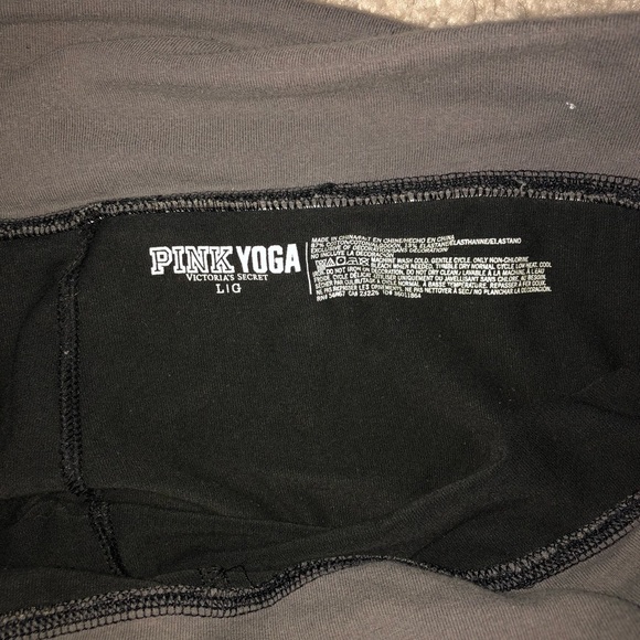 PINK Yoga Legging - Picture 3 of 4